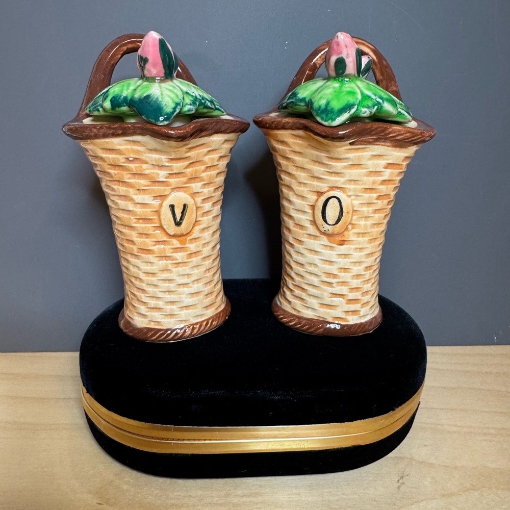 Vintage hand, painted basket style, ceramic oil, and vinegar set